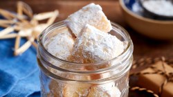 Traumst&uuml;cke Pl&auml;tzchen in einem Schraubglas.