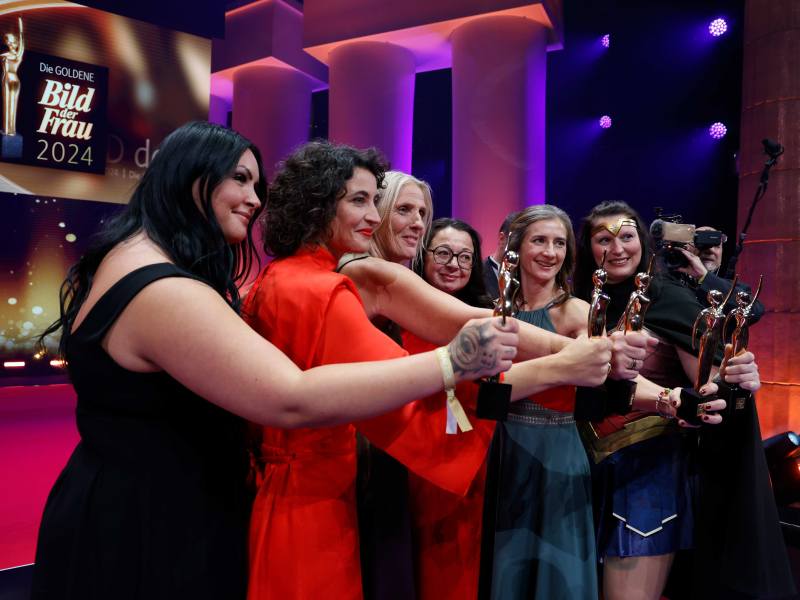 Preisträgerinnen der Goldenen Bild der Frau 2024.
