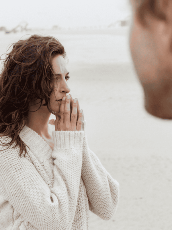 Verzeihen in der Beziehung: 10 Tipps, damit es gelingen kann