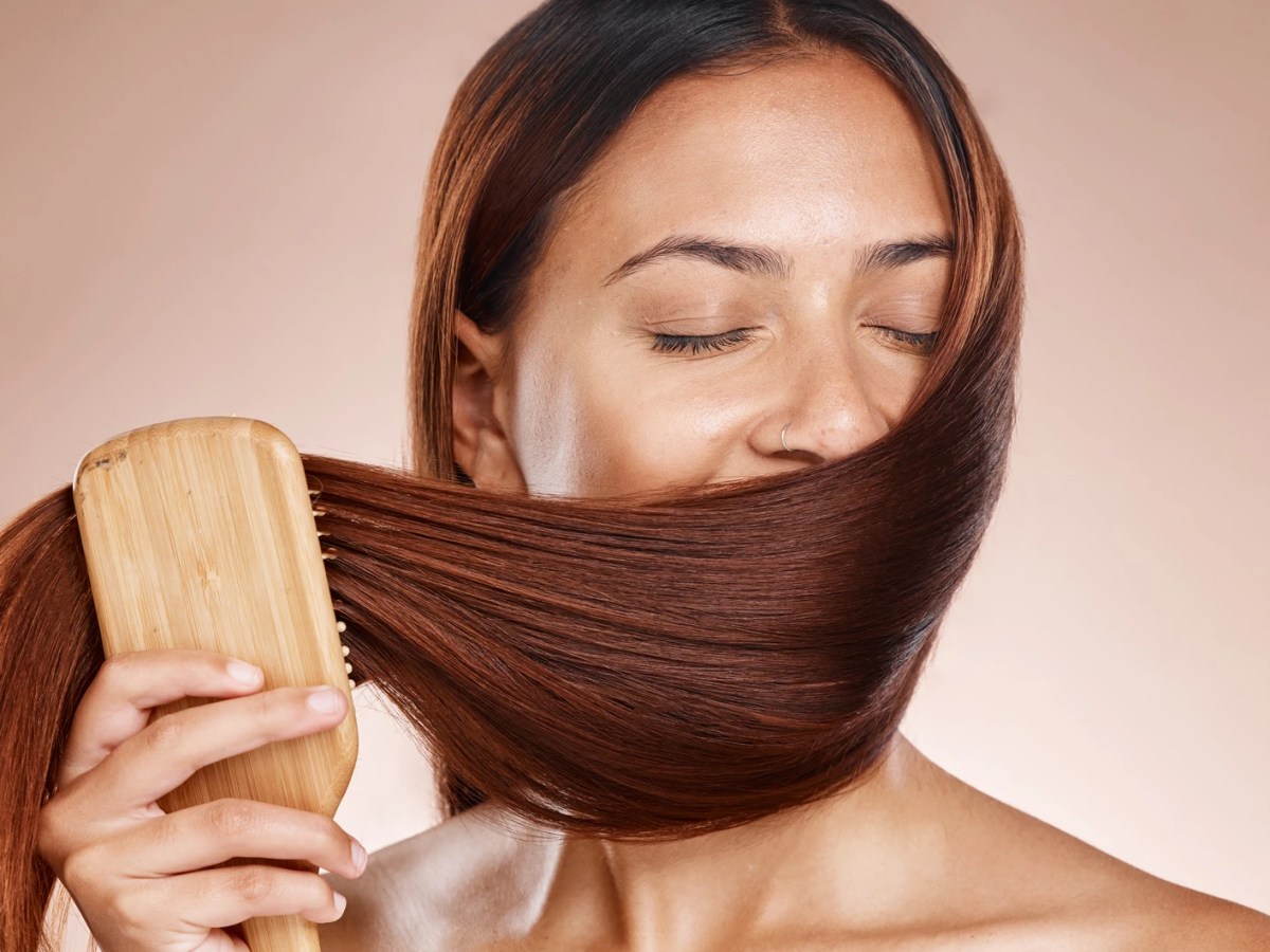 Riecht besser als Parfum: Das beste Haarspray von Rossmann