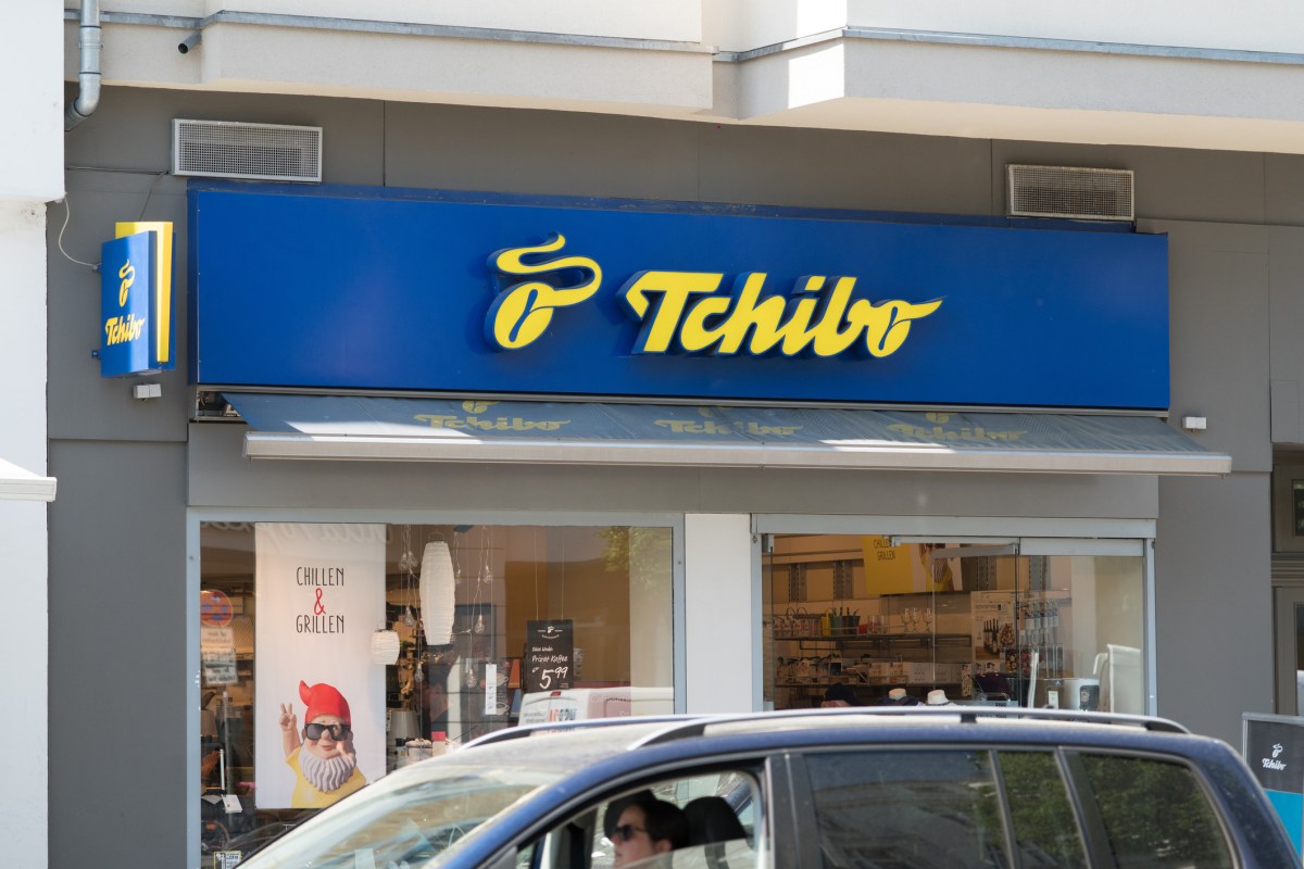 Eingang eines Tchibo-Shops
