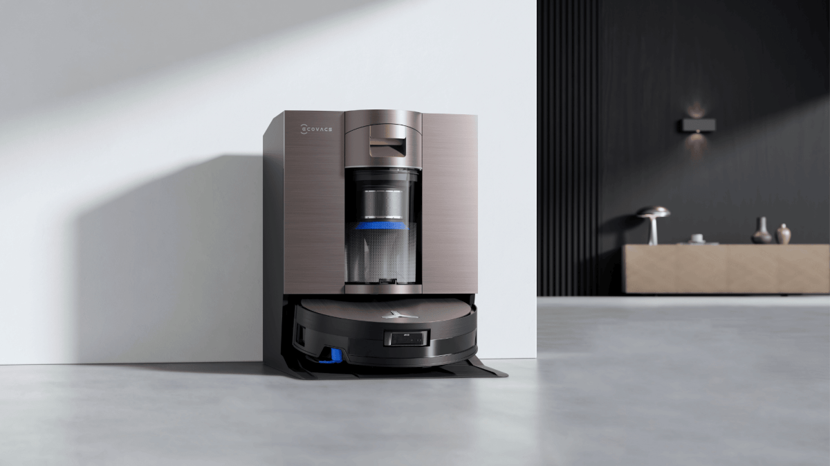 Der DEEBOT X11 OMNICYCLONE von ECOVACS in seiner Ladestation