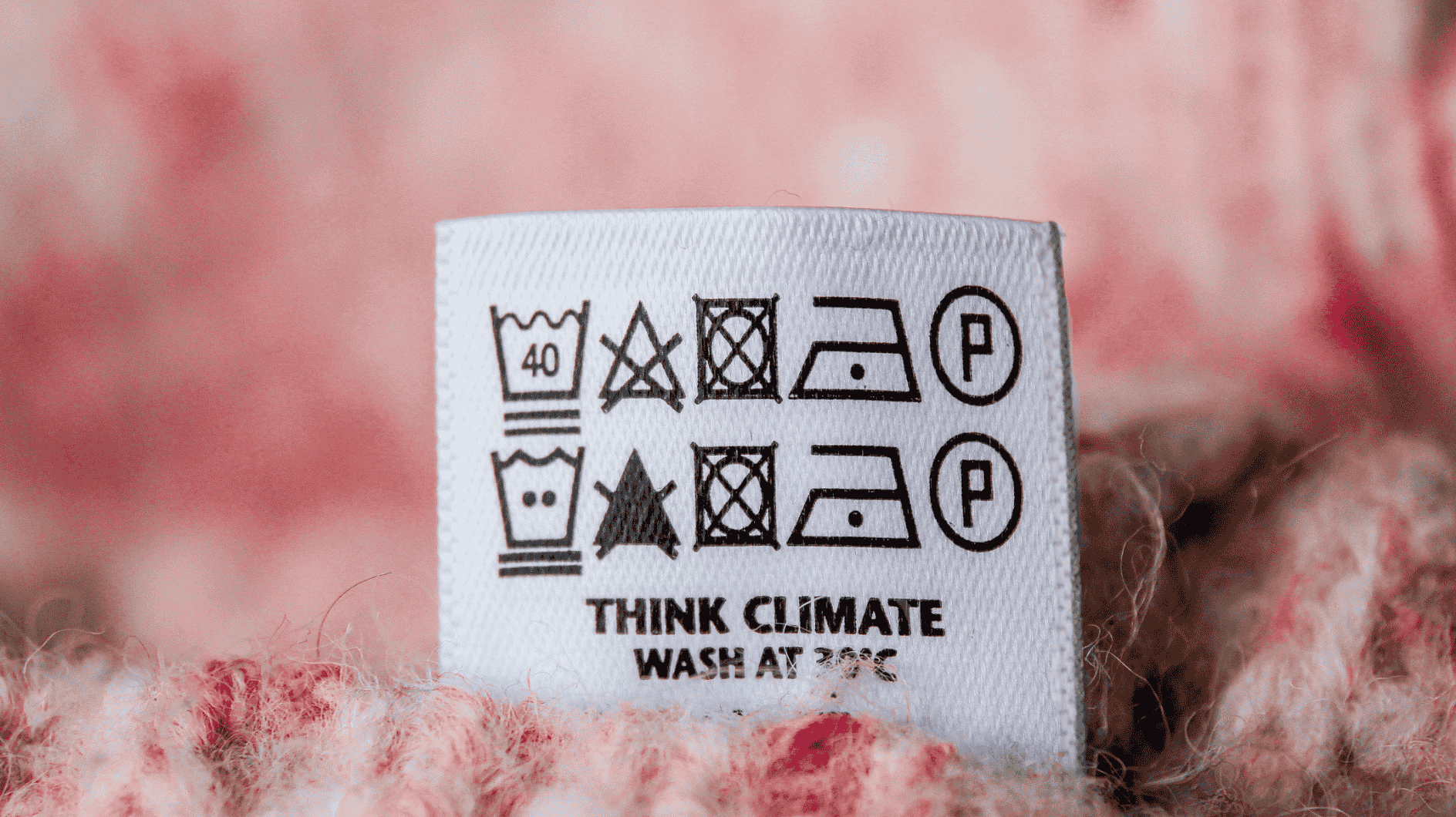 Etikett mit Waschsymbolen