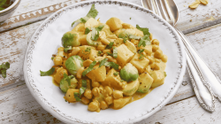 Rosenkohl Curry mit Kichererbsen.