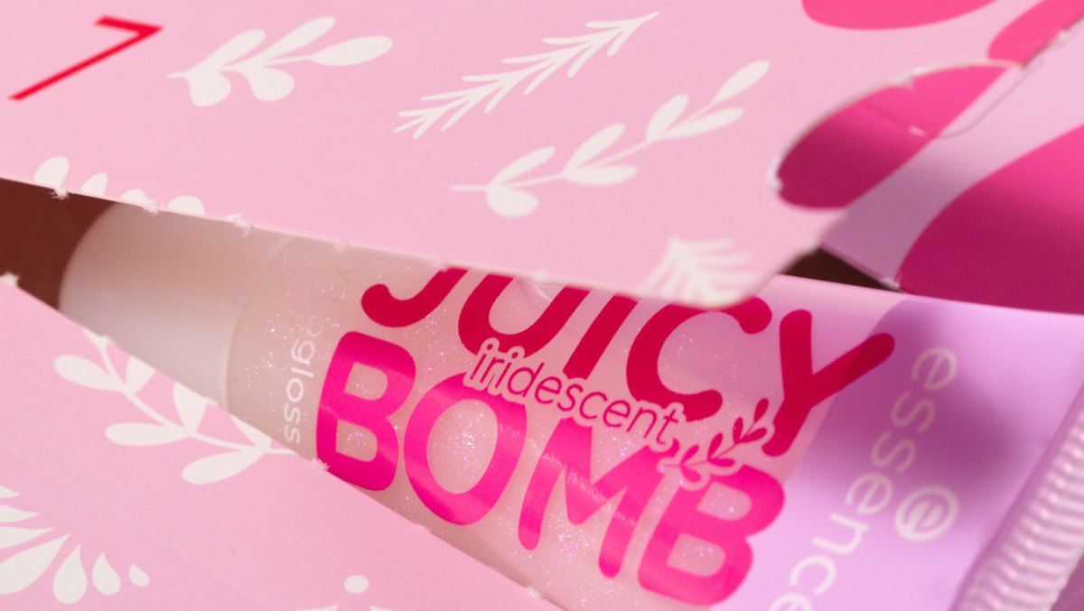 essence Adventskalender "baked with love" 2026